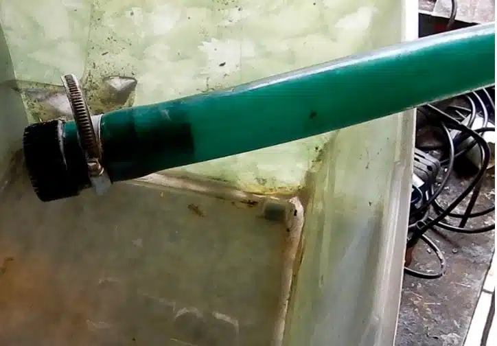 Irrigazione ad energia solare - Modificato! 16 Come realizzare un sistema di irrigazione ad energia solare-uscita pompa