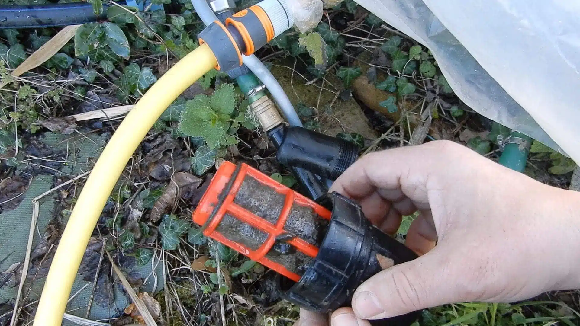 Tubi dell'irrigazione a goccia otturati? 5 Filtro acqua piovana