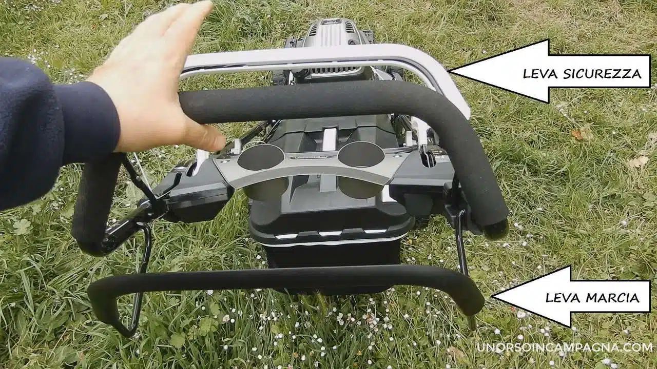 Rasaerba Blackstone SP530 Deluxe -leva sicurezza ed avanzamento marcia