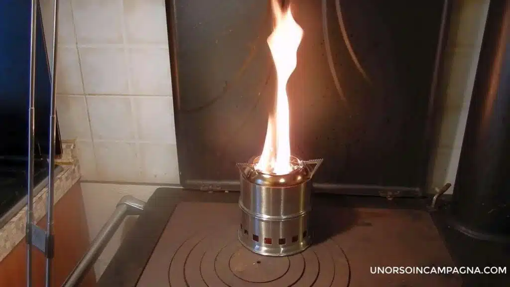 Come funziona la pirolisi ed i risultati dei miei test 6 Stufetta da campeggio pirolitica 3