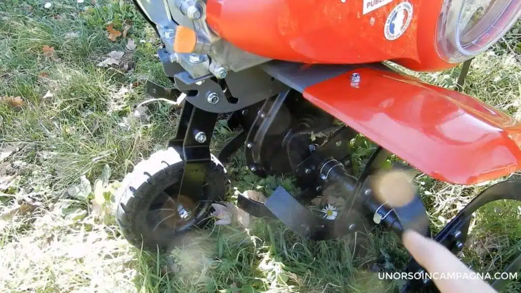 Motozappa a scoppio PUBERT VARIO 55 P C3. Test completo! 5 Motozappa a scoppio PUBERT VARIO 55 P C3 - Scatola cambio