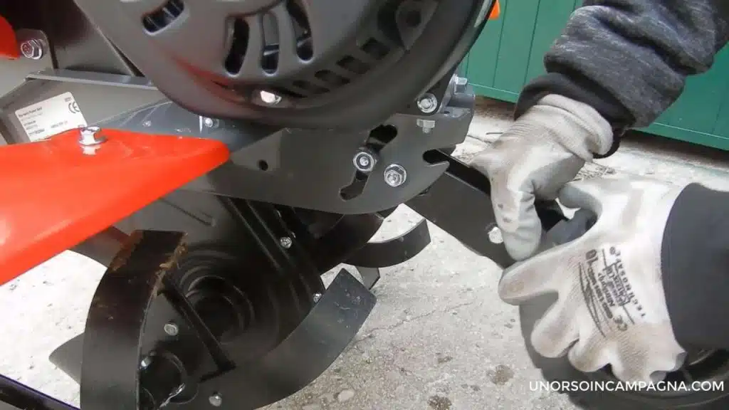 Motozappa a scoppio PUBERT VARIO 55 P C3. Test completo! 14 Ruota anteriore Motozappa PUBERT VARIO 55 P C3