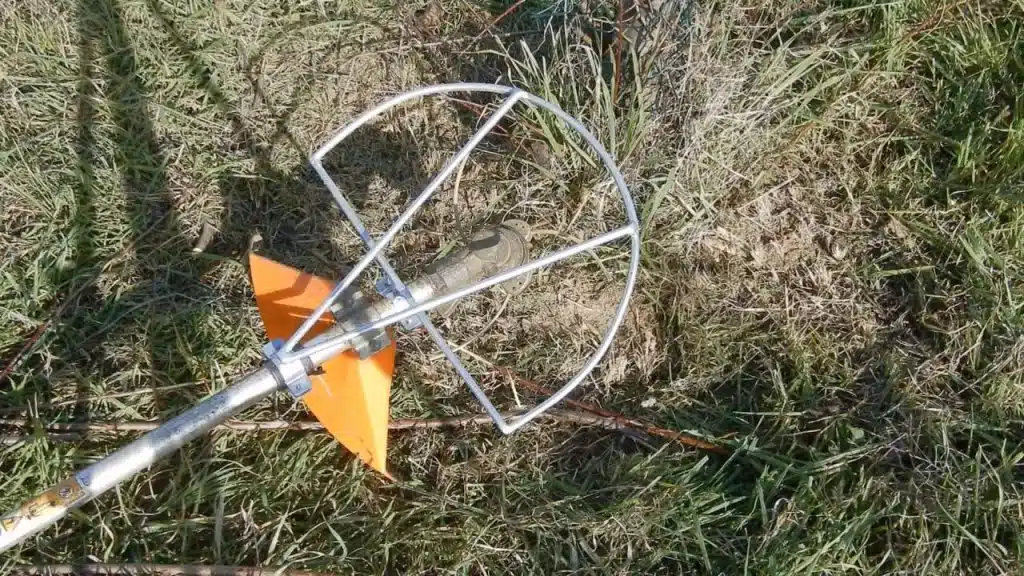 Salvacorteccia universale in acciaio 