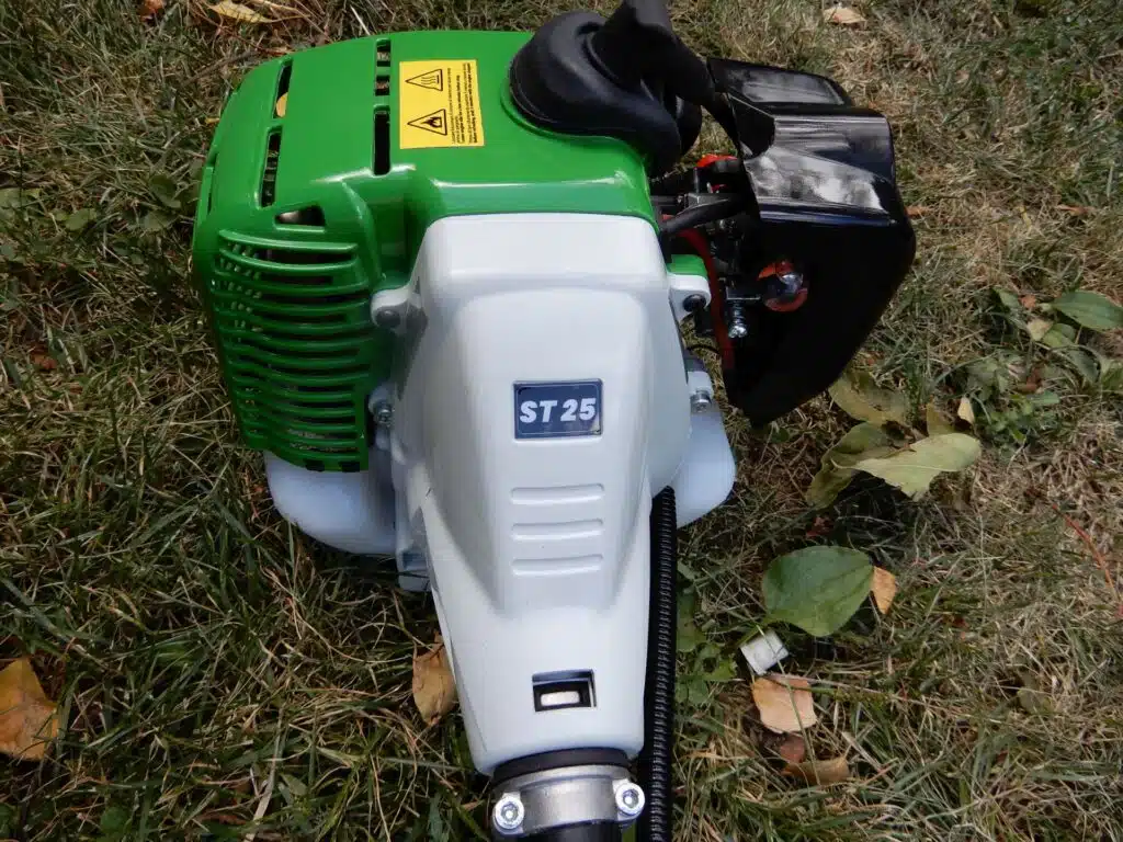 Decespugliatore Active ST25 con tecnologia Strato Charged 