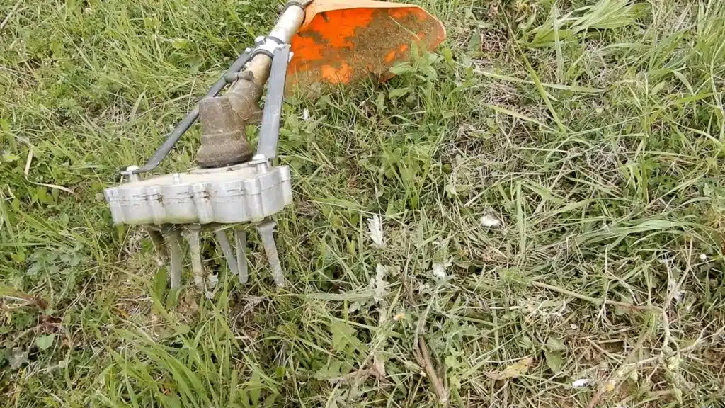 Fresa universale per decespugliatore Samurai 9 Fresa universale per decespugliatore Samurai - erpice rotante