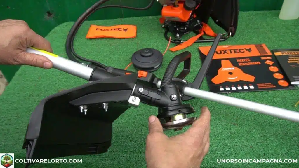 Decespugliatore spalleggiato Fuxtec MS152T: potente ed economico! 6 FUXTEC FX MS152T ingrassatore della testina