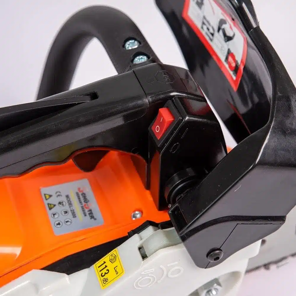 La motosega non parte: guida alla risoluzione dei problemi più comuni 1 la motosega non parte pulsante di accensione motosega