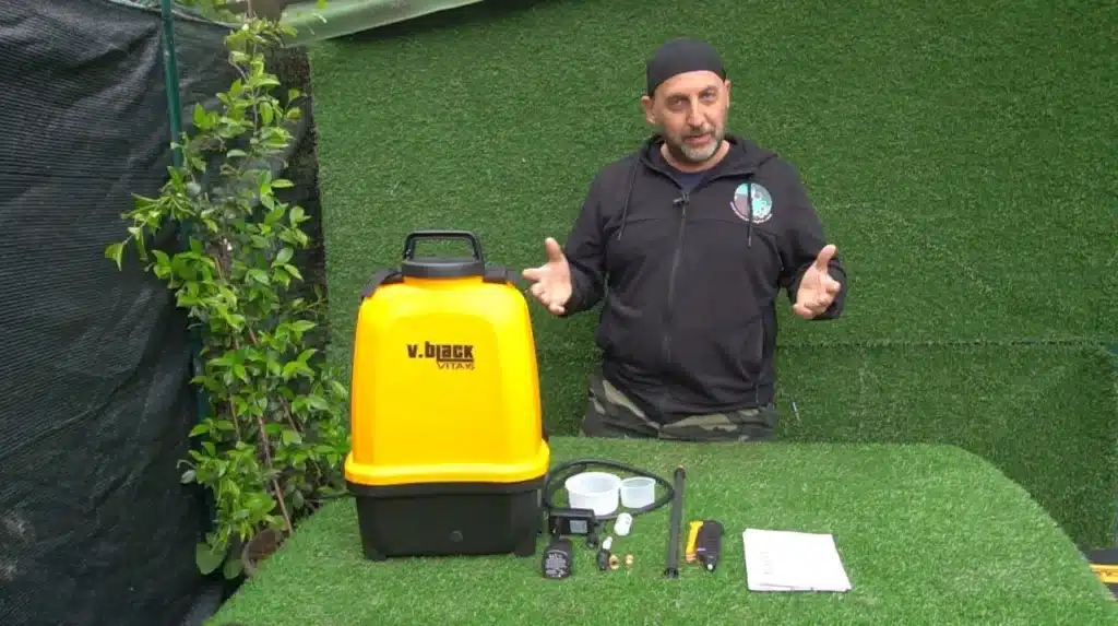 Pompa a batteria Volpi V-Black Vita 16 test completo: la mia esperienza sul campo 2 Pompa a batteria Volpi V-Black Vita 16